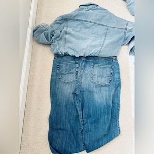 For customer showing color combination